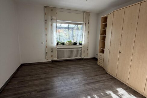 ...mit Blick in den Garten