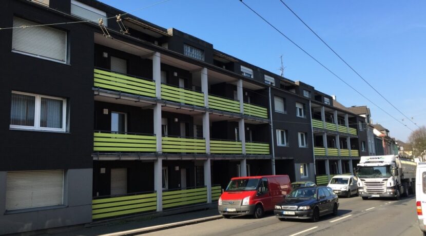 Außenansicht Straßenseite