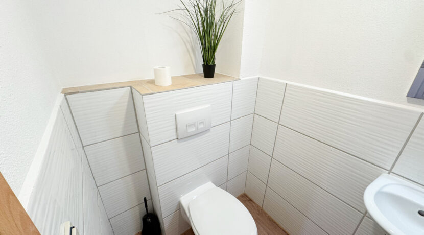 Toilette EG Haus 3a