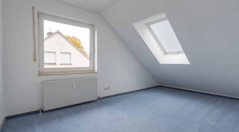 Kinder-/ Arbeitszimmer