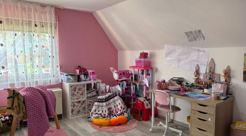 Kinderzimmer OG