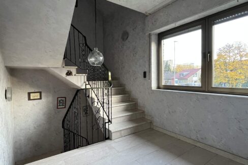 gepflegtes Treppenhaus