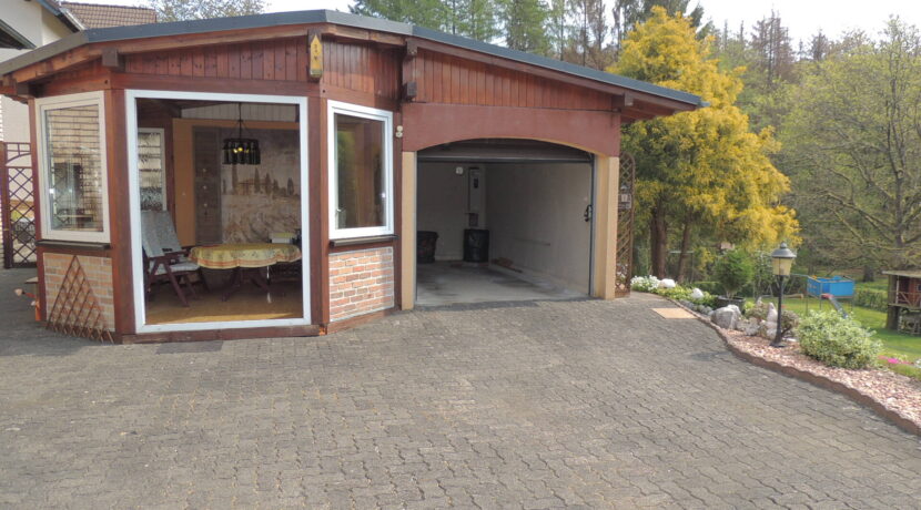 Garage mit Wintergarten