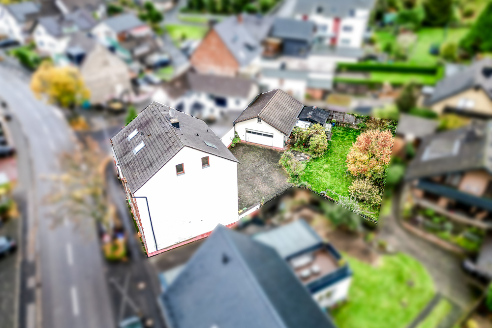 *Provisionsfrei* 5-Parteien-Haus in Königswinter-Heisterbacherrott