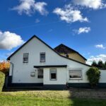 Seitliche Hausansicht