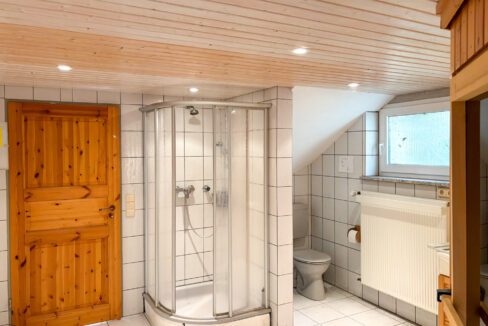 Sauna / Bad KG rechts