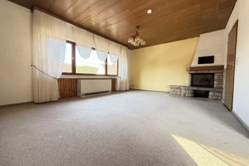 Wohnzimmer mit Kaminofen