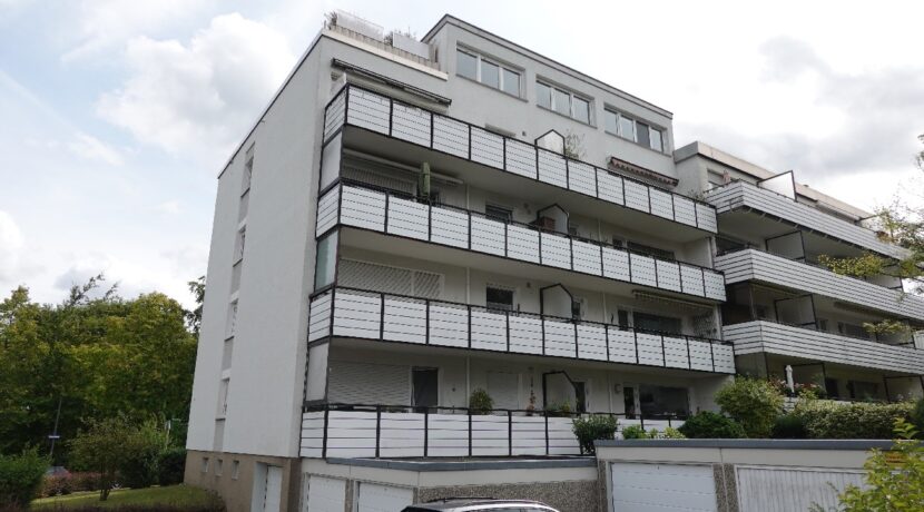 Rückansicht auf die Balkone