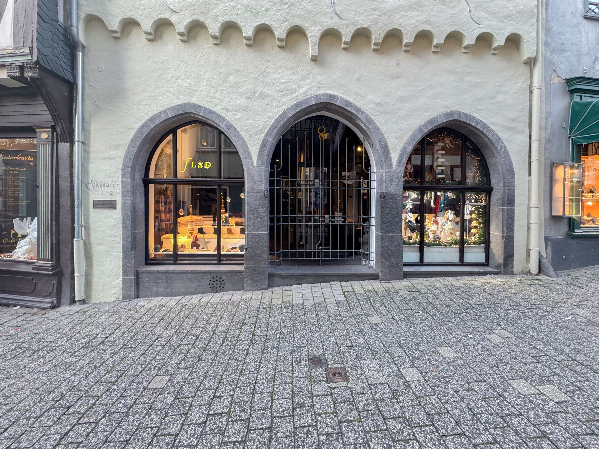 Exklusive Ladenfläche in Limburgs ältestem Steinhaus zu vermieten-ideal für Kunst-Mode-Fotografie!