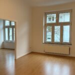 Blick Esszimmer zum Wohnzimmer