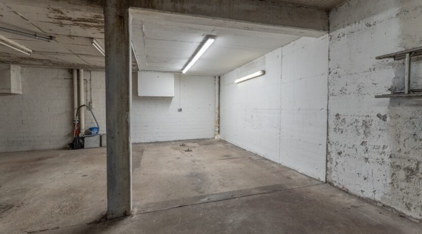 Tiefgaragenstellplatz