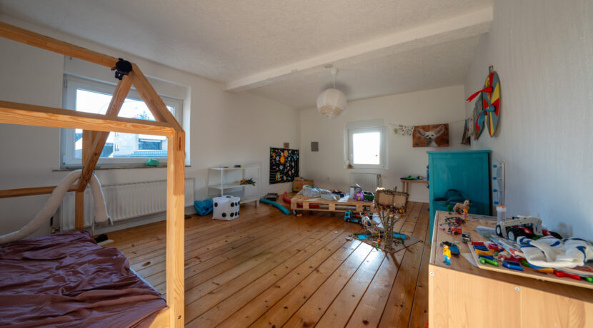 Kinderzimmer vorderhaus