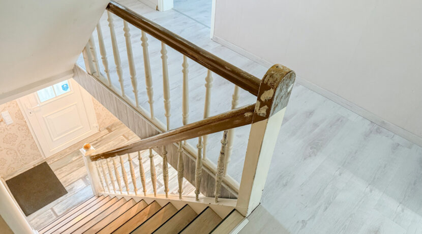 OG Flur (über Haupteingang)