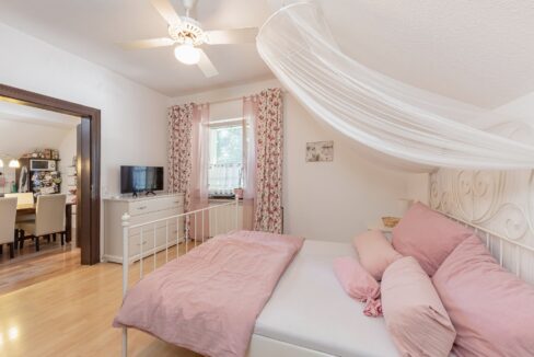 Schlafzimmer im Dachgeschoss