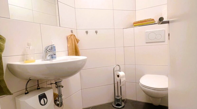 Gäste-Toilette im Erdgeschoss