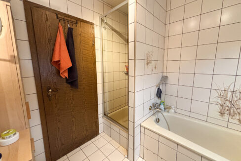 Badezimmer EG