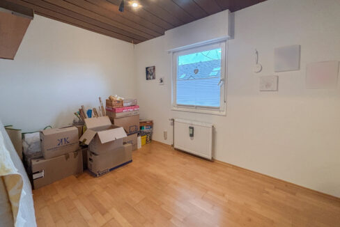 Büro/Schlafzimmer EG