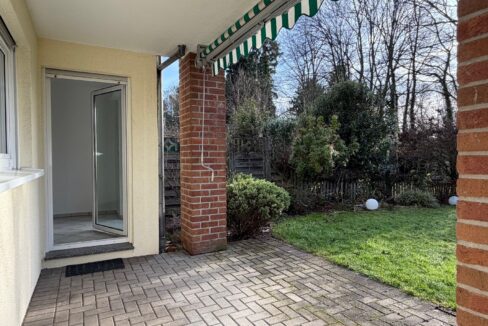 Terrasse mit Markise