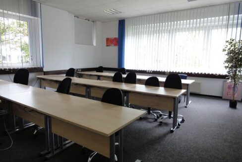 Büro / Schulungsraum