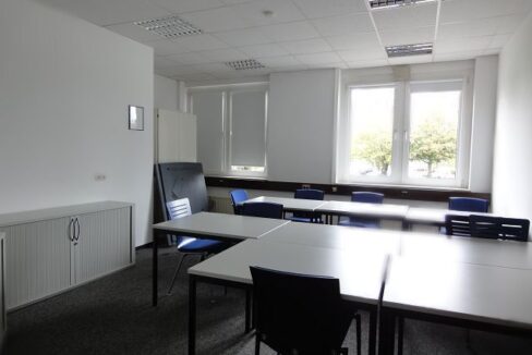 Büro / Schulungsraum