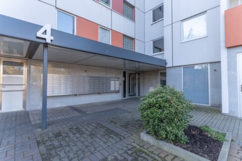 Gepflegter Hauszugang