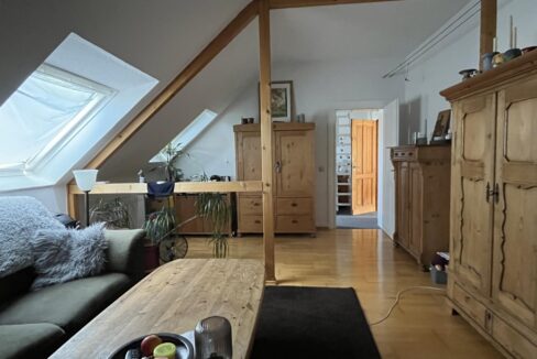 Ein weiterer Wohnraum im DG