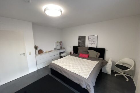 großes Schlafzimmer