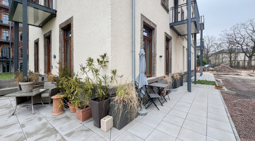 Großzügige Terrasse