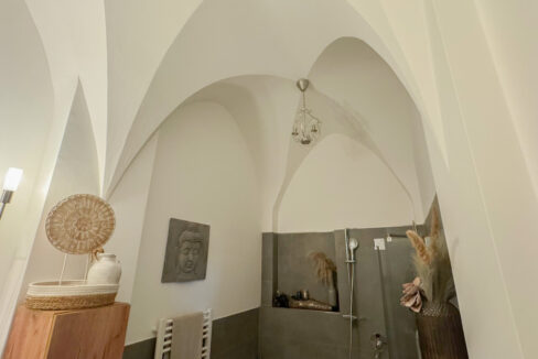 Historische Decke im Duschbad