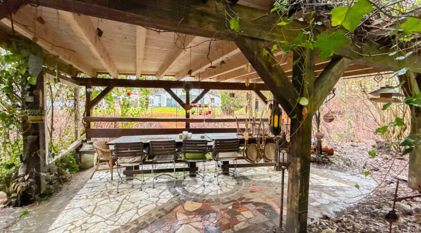 Überdachte Terrasse