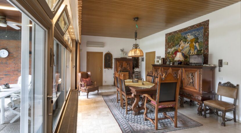 Möglicher zentraler Empfangsbereich im EG