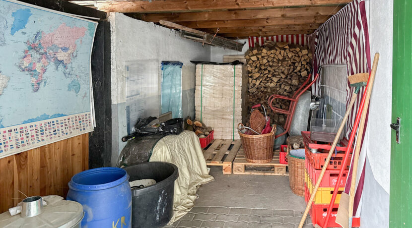 Haus 2 EG Holzlager/Lagerfläche