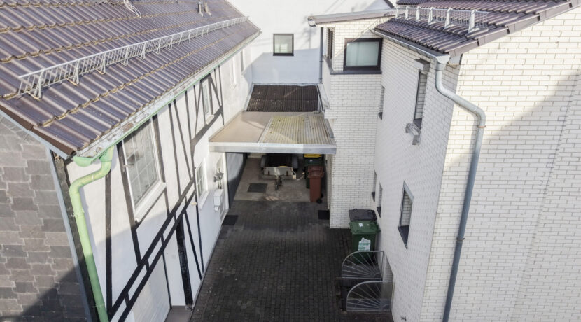 Innenhof zwischen den Gebäuden