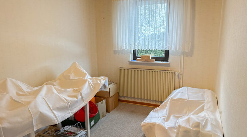 Haus 1 EG Zimmer neben Küche