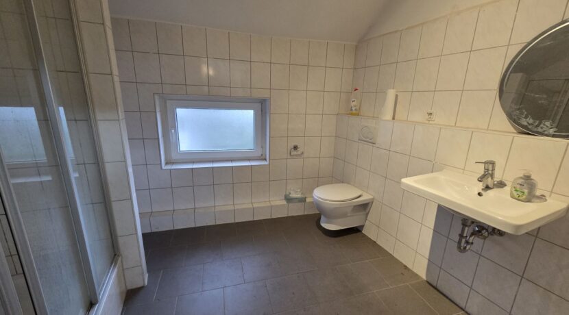 Badezimmer im Obergeschoss