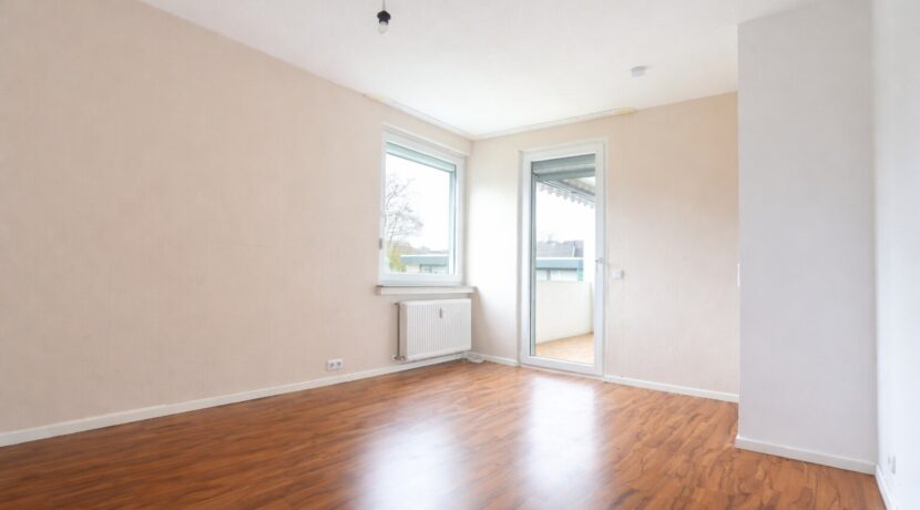 Schlafzimmer mit Loggiazugang