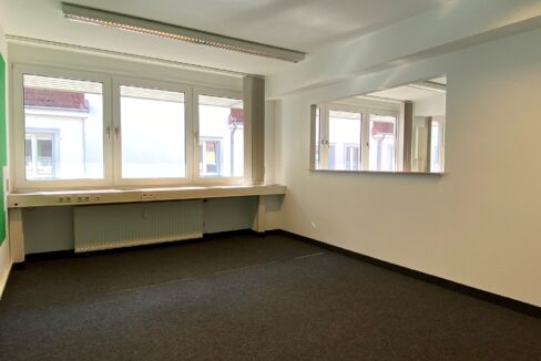 Büro 2