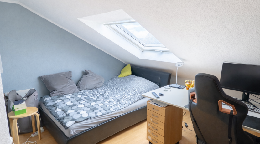 1. Schlafzimmer DG Foto II