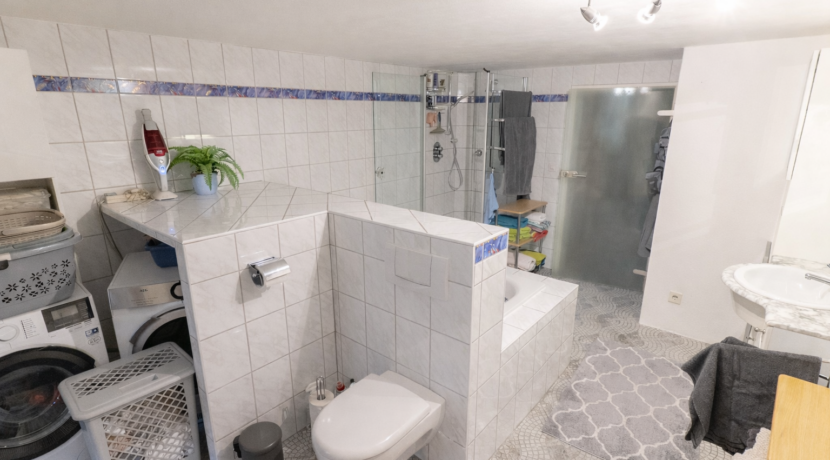 Tageslichtbad im KG Foto II