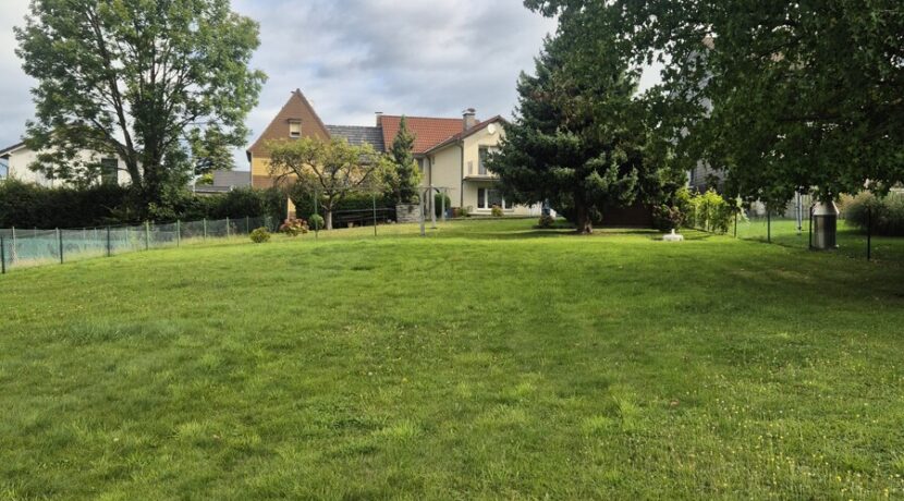 Blick auf das Bestandsgebäude