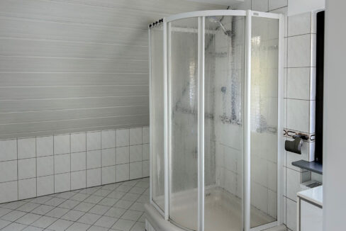 Badezimmer DG