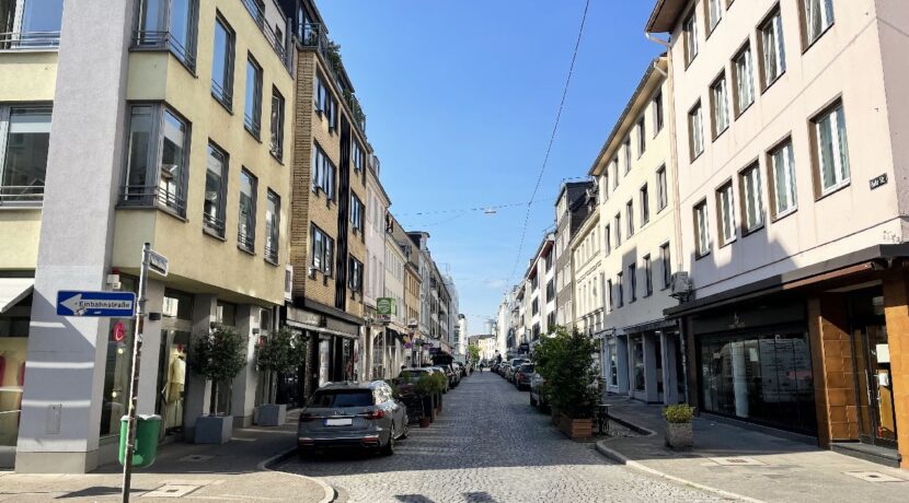 Blick zum Carlsplatz