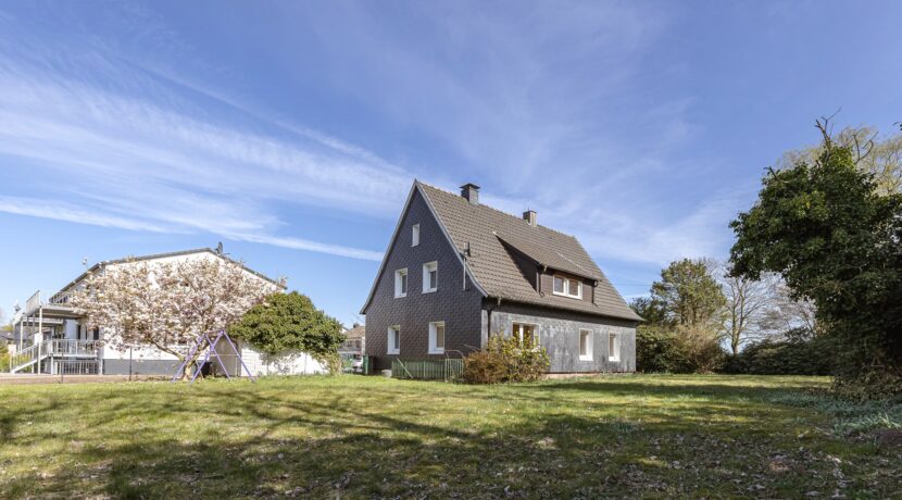 großzügiges Gartengrundstück