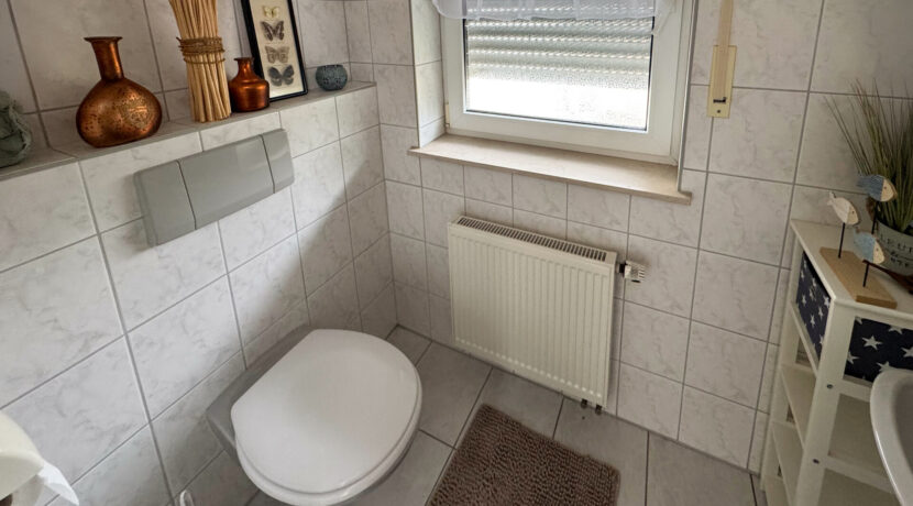 Gäste-WC EG