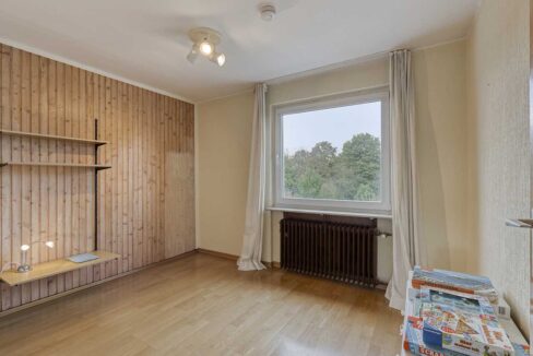 Erstes Kinderzimmer (DG)