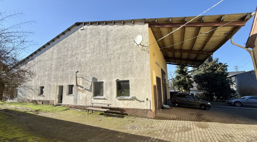 Seitenansicht Nebengebäude