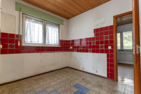 Küche direkt neben dem Essbereich