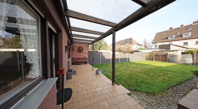 überdachte Terrasse