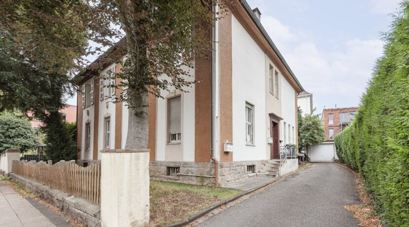 denkmalgeschütztes Zweifamilienhaus