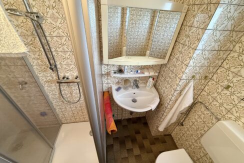 Haus Nr. 6 EG Duschbad